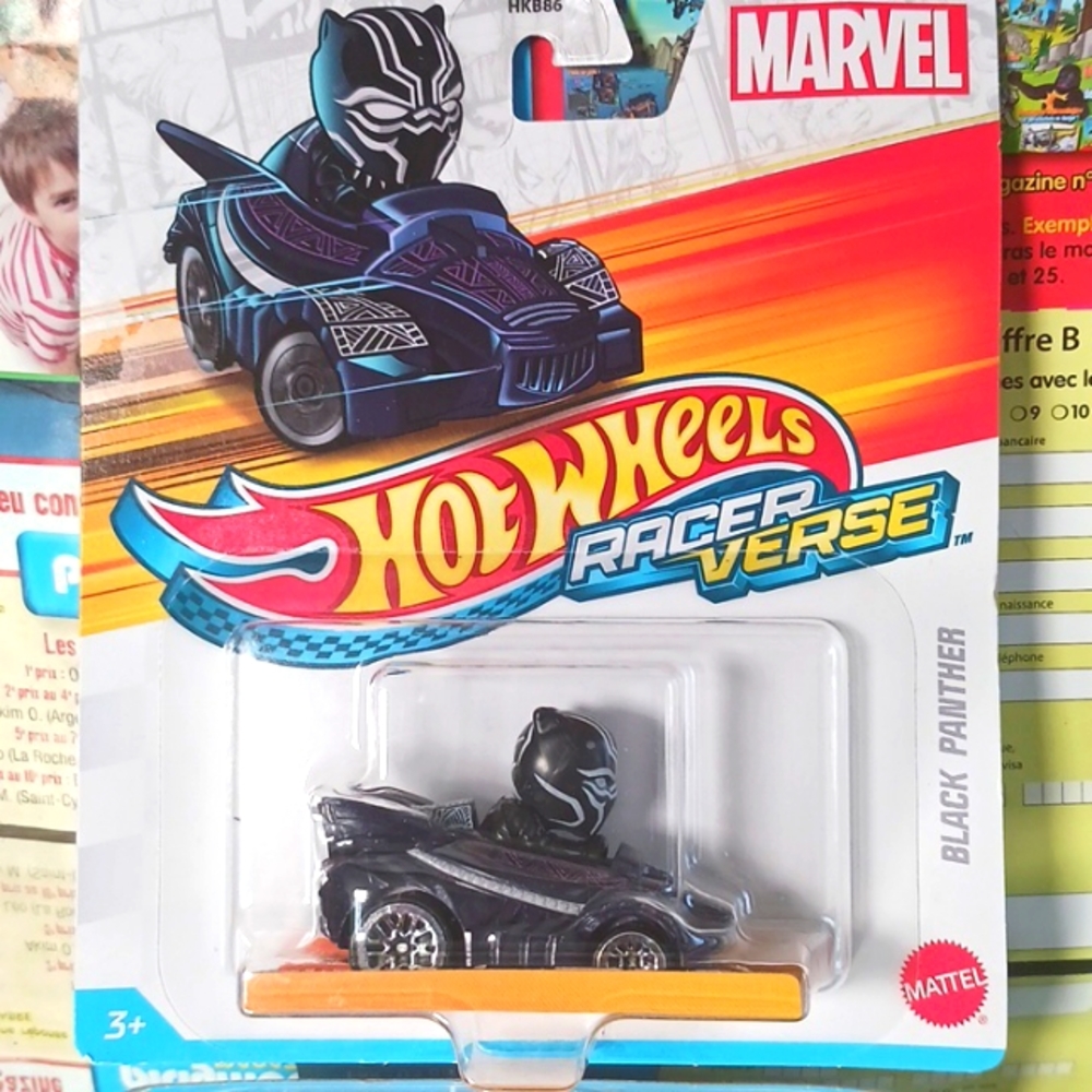 Marvel × Hot Wheels Black Panther Racerverse,  1:64, Black.